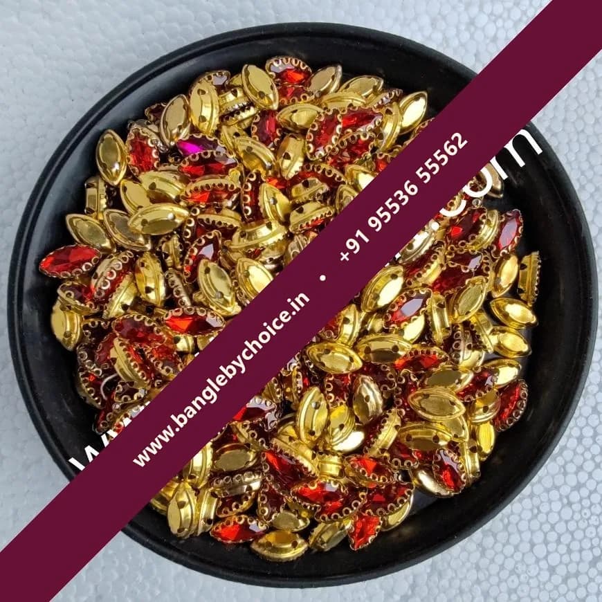 10*6 Size Eye Shape Red Colour Clipstones