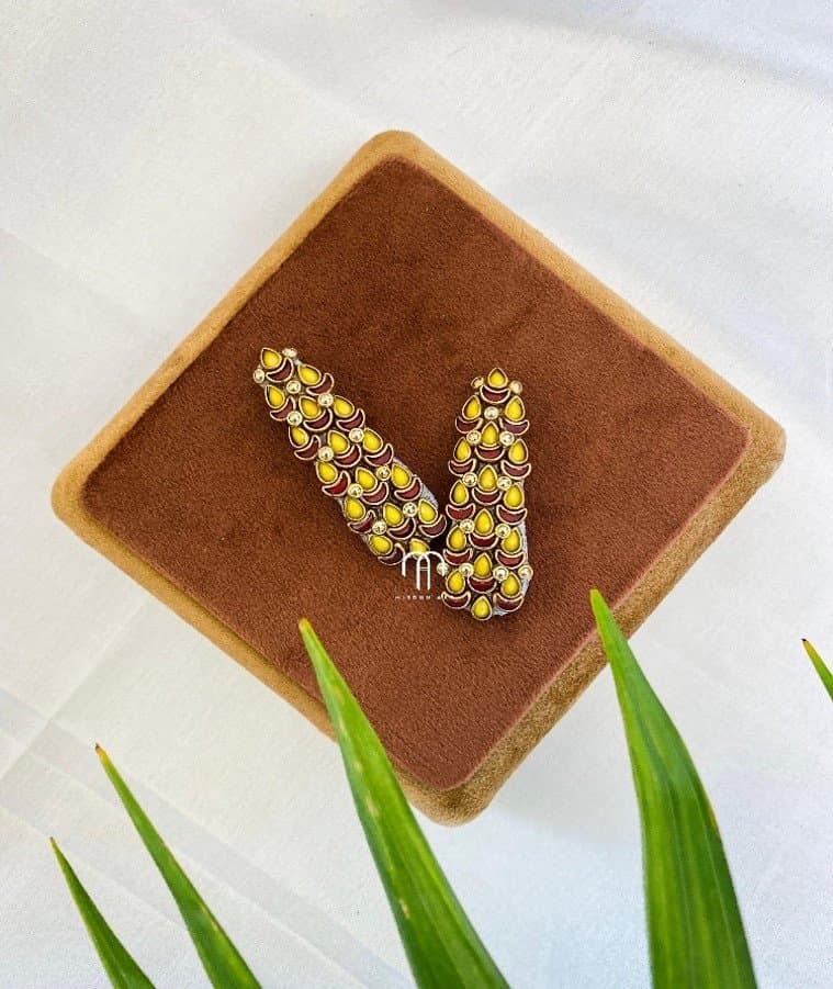 Maroon moon and yellow – Tic Tac Clips from Bangle by Choice