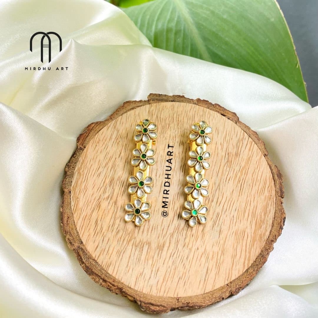 Alligator Clips – White stone small thilagam from Bangle by Choice
