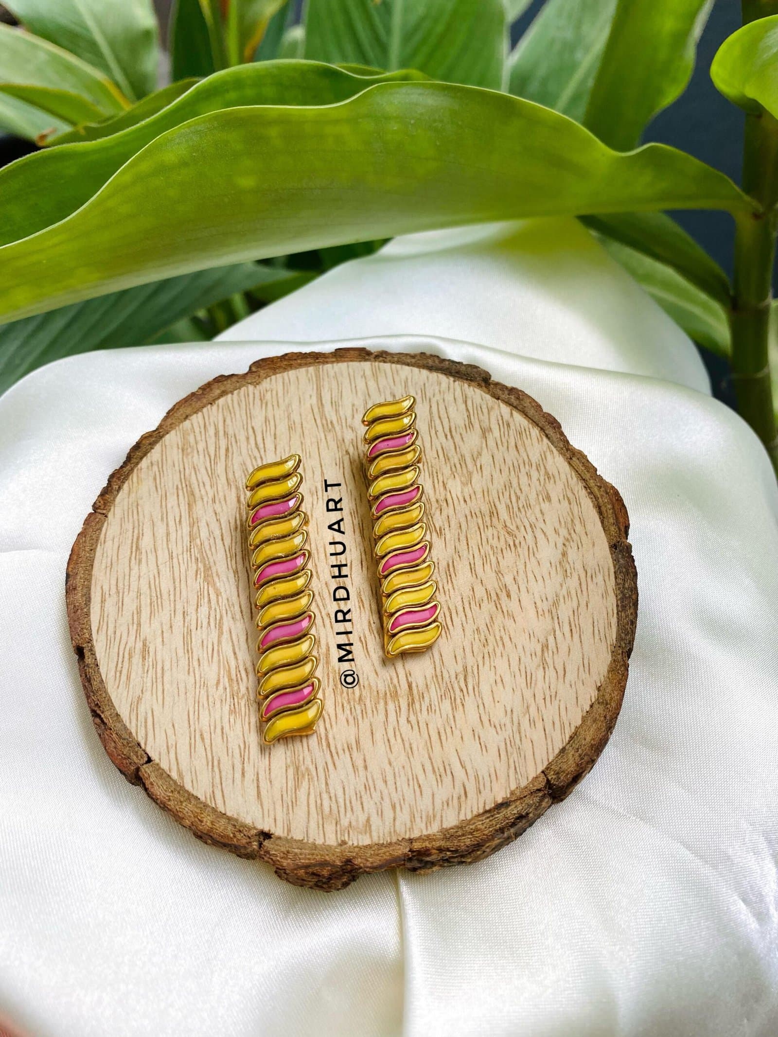 Alligator Clips – Yellow & baby pink S shape from Bangle by Choice