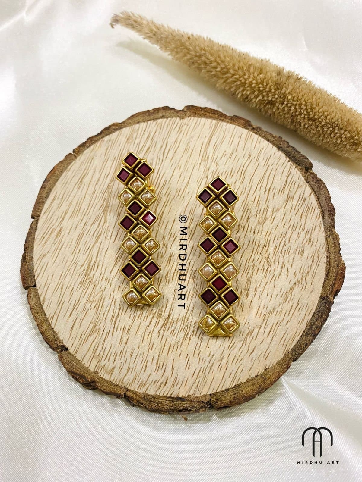 Alligator Clips – Maroon & golden pearl (V) from Bangle by Choice