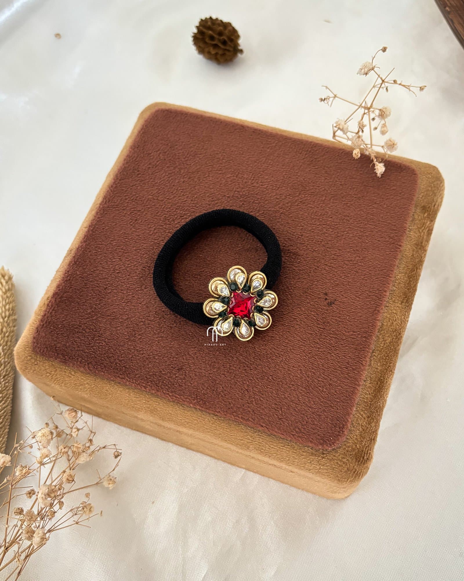 Florals – Red from Bangle by Choice