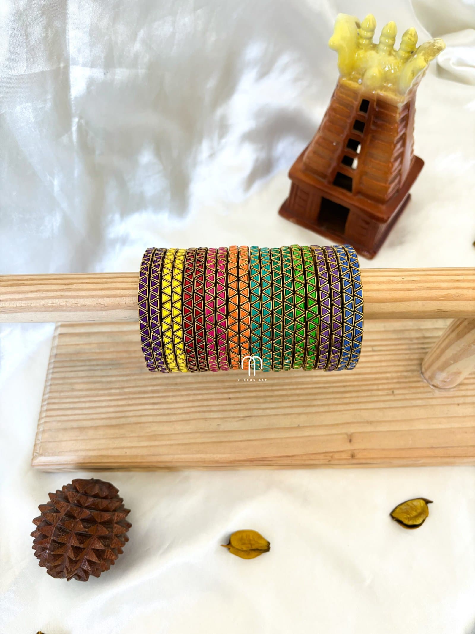 Kundan Bangles – Triangle All Colours from Bangle by Choice