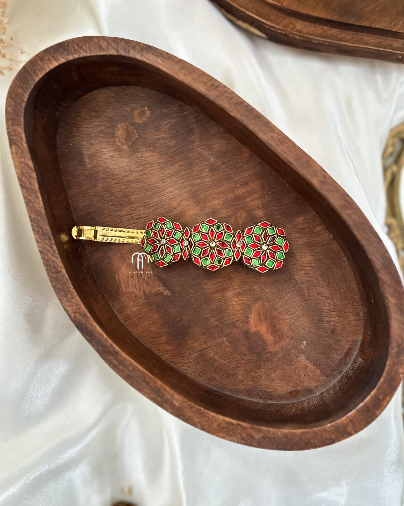 Statement Center Clip – Blossom from Bangle by Choice