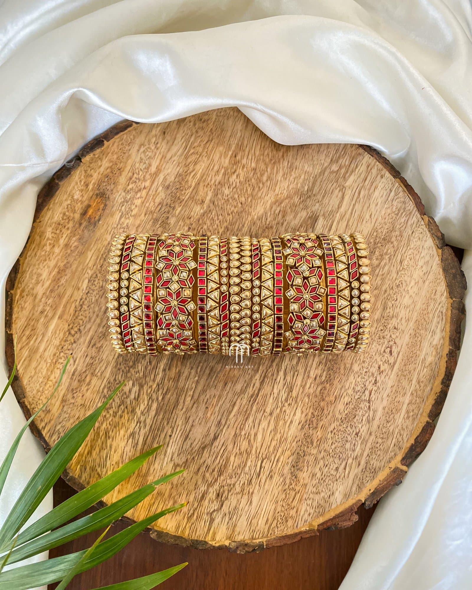 Kundan Bangles – Red & Golden Pearl (Zigzag model) from Bangle by Choice