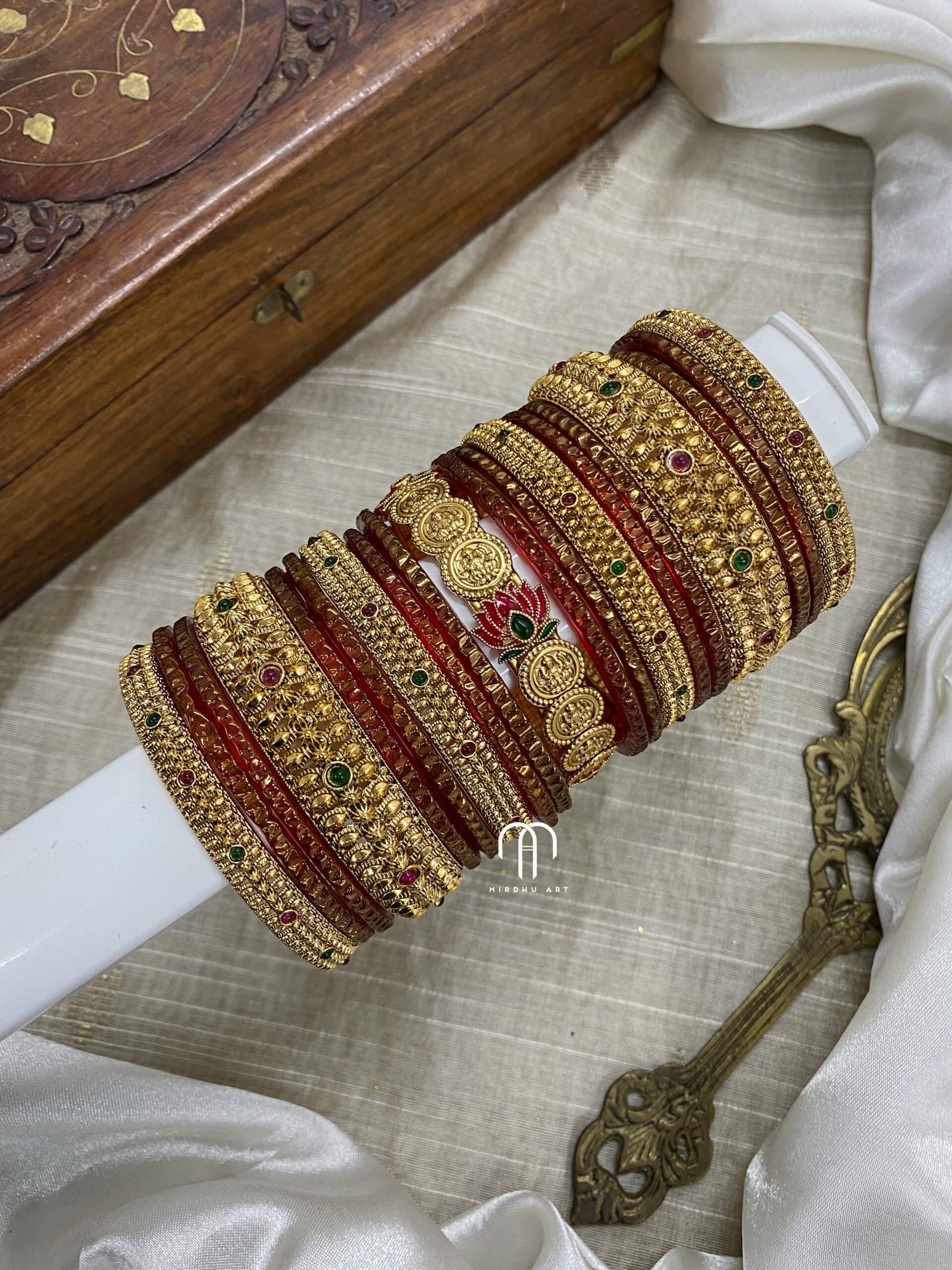 Retro – Bridal Bangles from Bangle by Choice