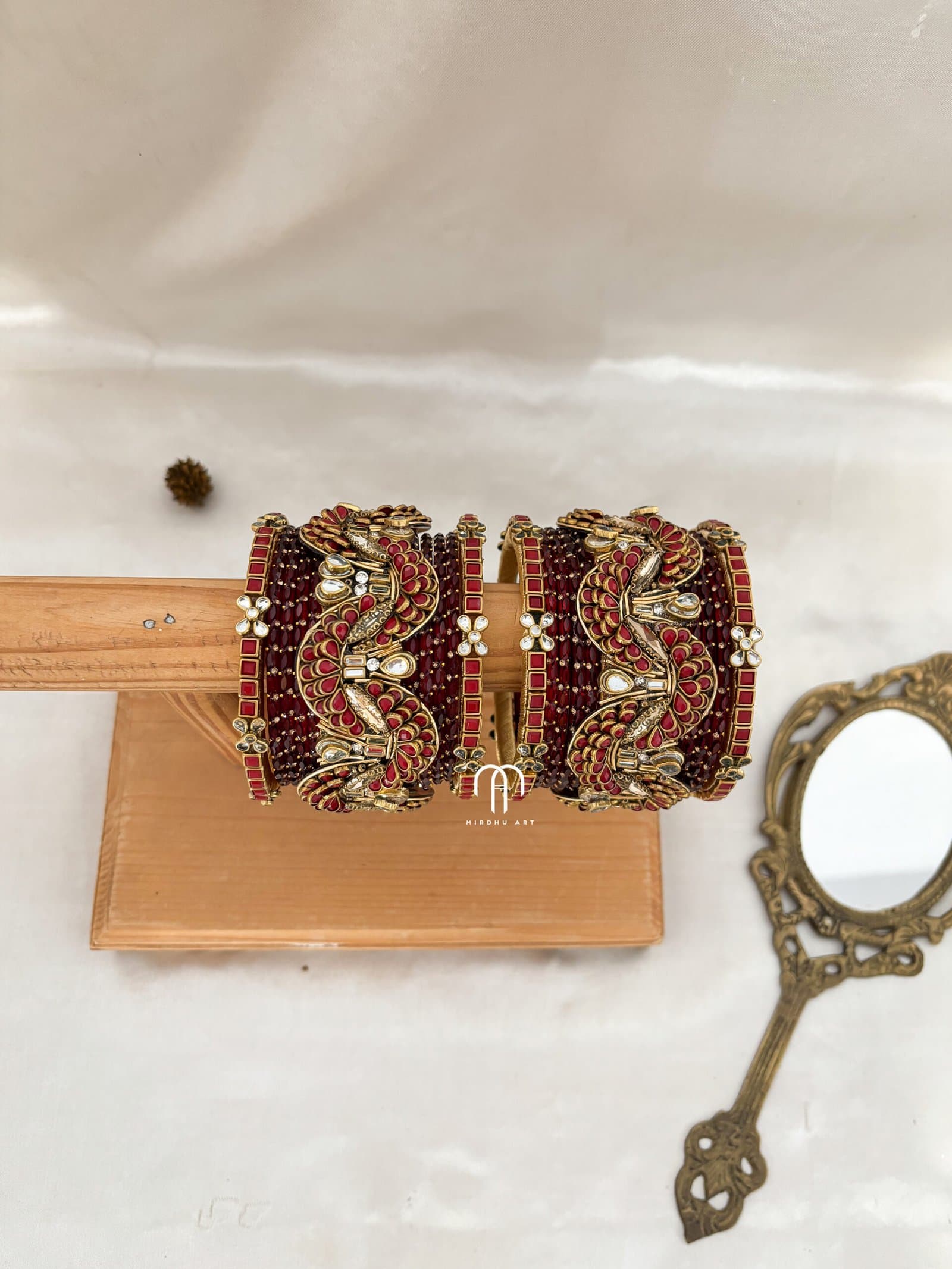 Kundan Bangles – Pirai (Maroon And Golden ) from Bangle by Choice
