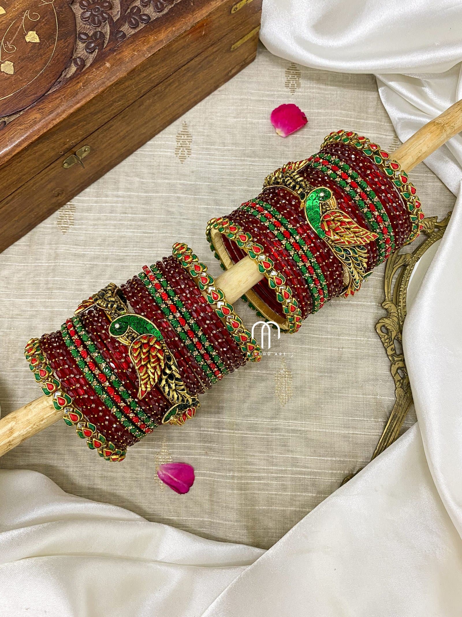 Kundan Bangles – Lotus & Parrot (Red and Green)