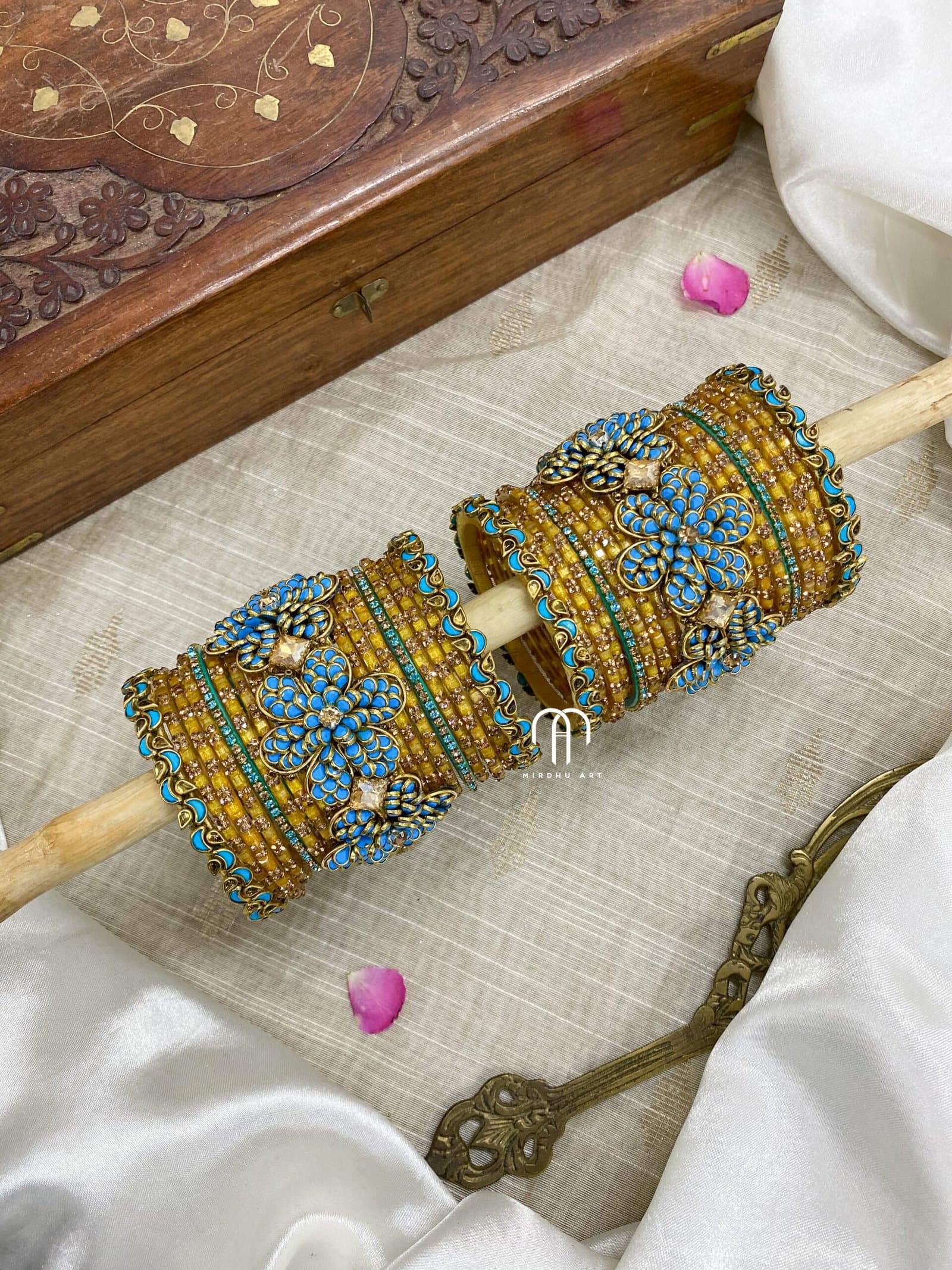 Kundan Bangles -3D Malar ( Krishna Blue And Golden ) from Bangle by Choice