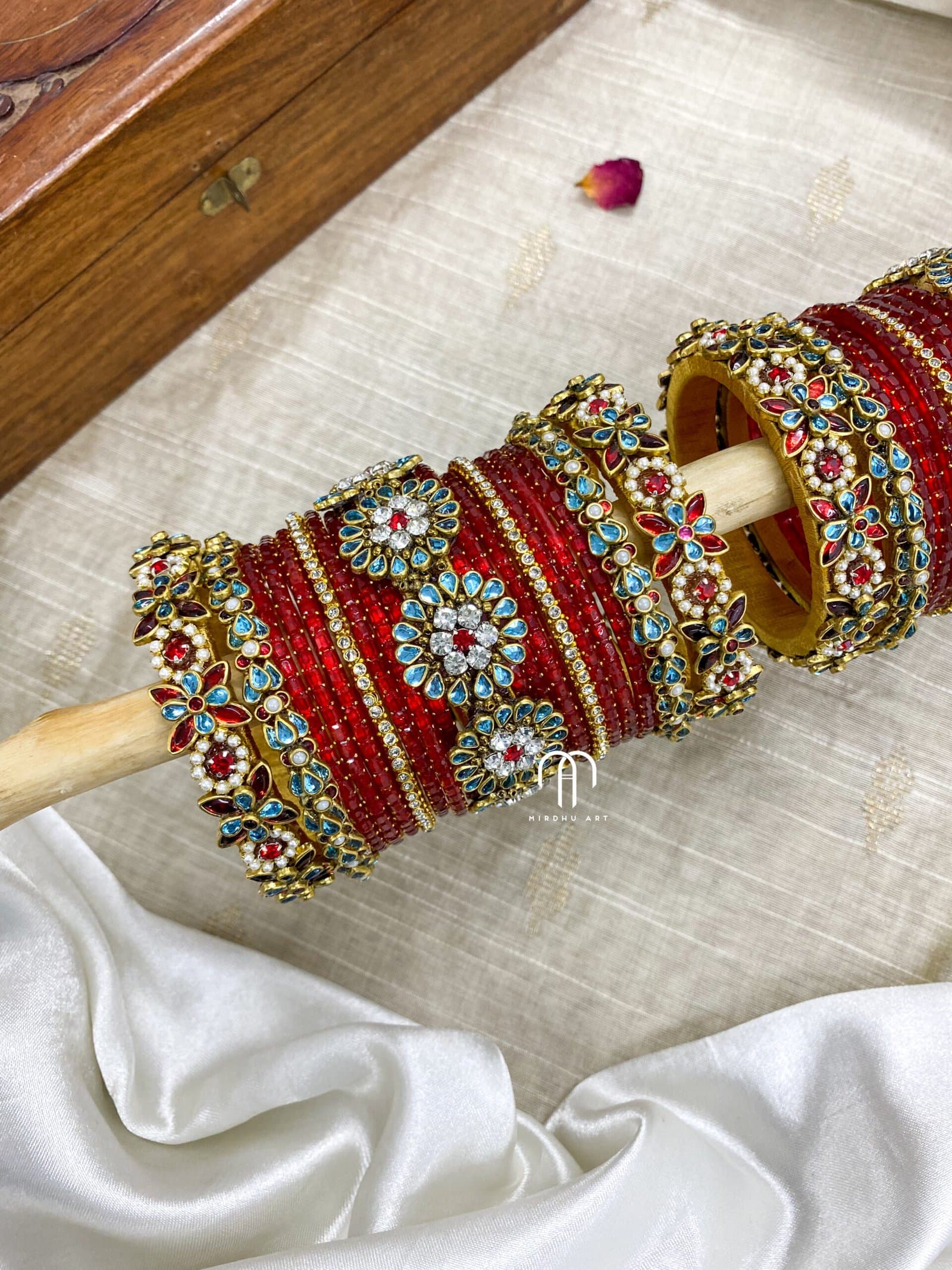 3D Jumbokada Bangles- ( Sky Blue And Red ) detail view 2