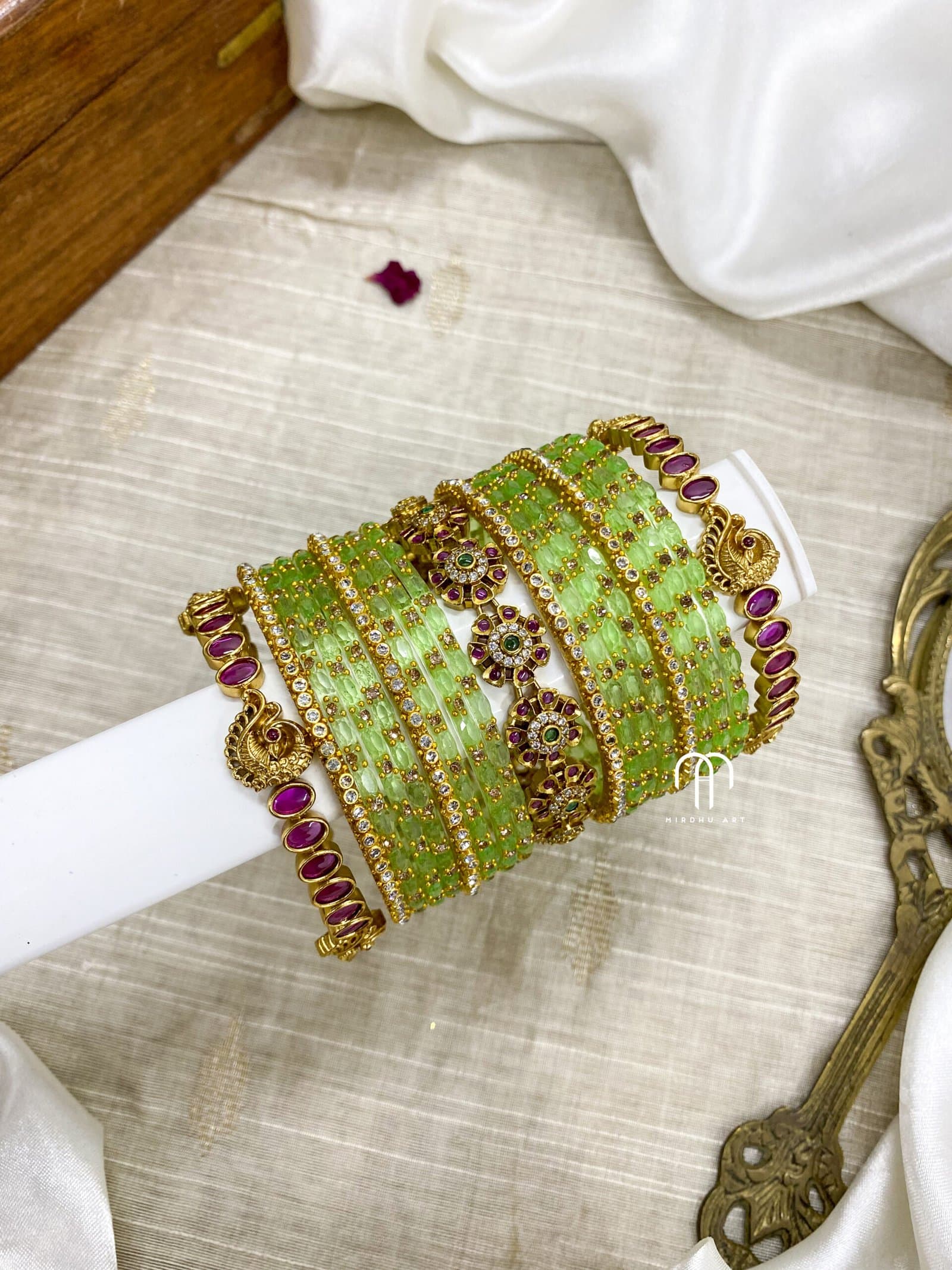 Flower Bangles (Turquoise Green) from Bangle by Choice