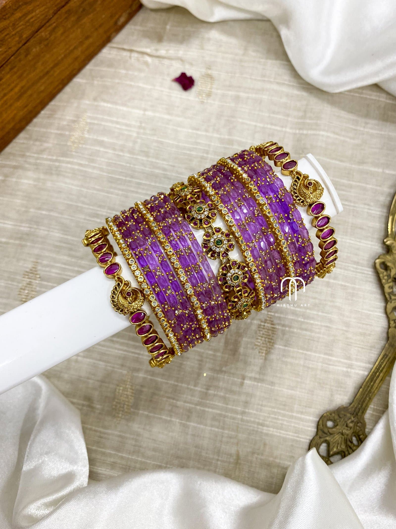 Flower Bangles (Lavender) from Bangle by Choice