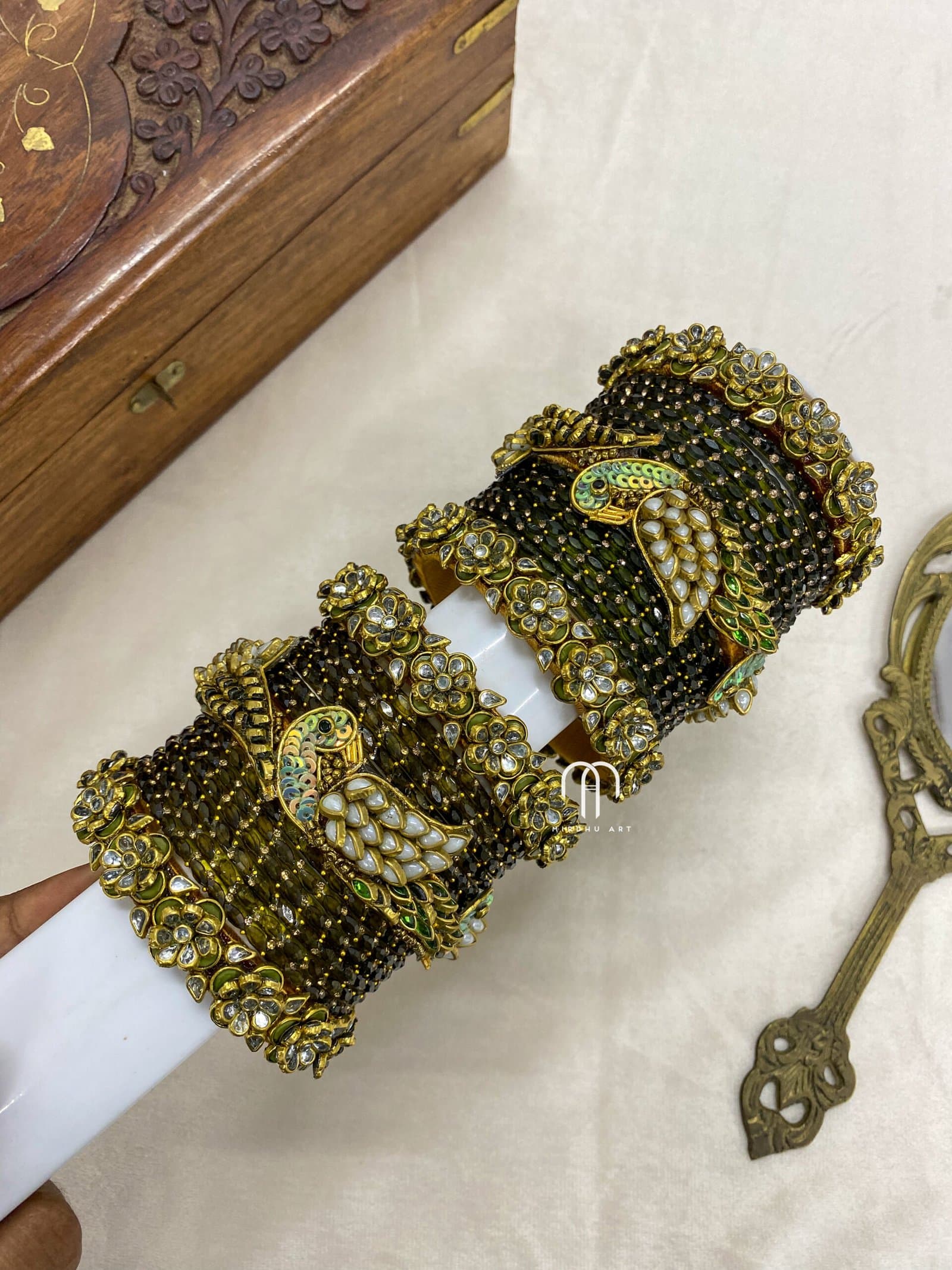 Kundan Bangles – Flower & Parrot (Olive Green And White ) from Bangle by Choice