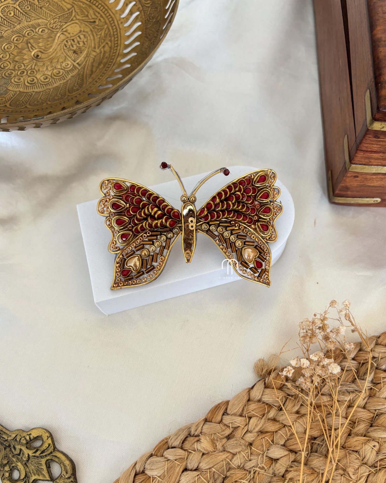 Butterfly Center Clip – Maroon from Bangle by Choice