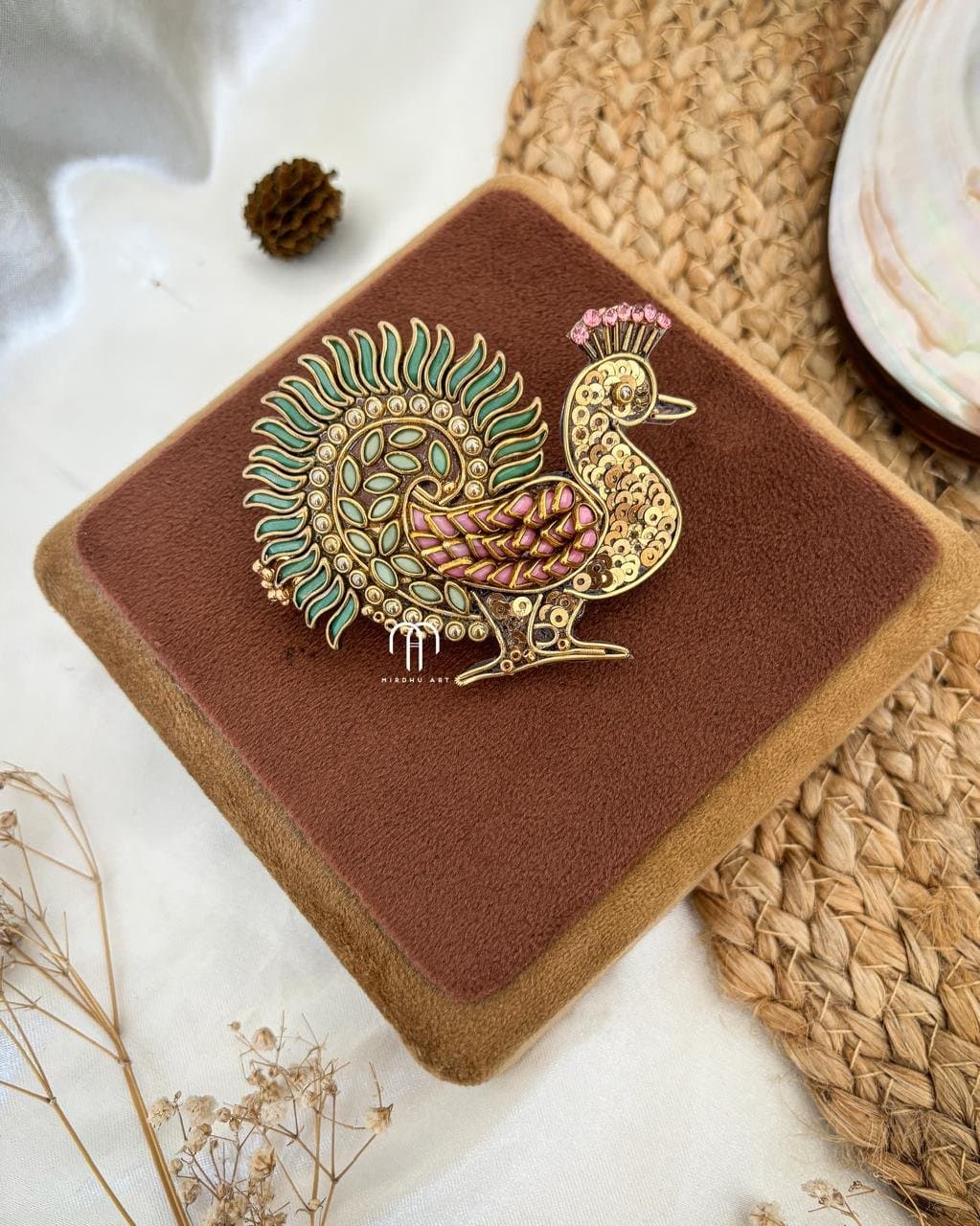 Peacock Center Clip – Turquoise Green And Baby Pink from Bangle by Choice