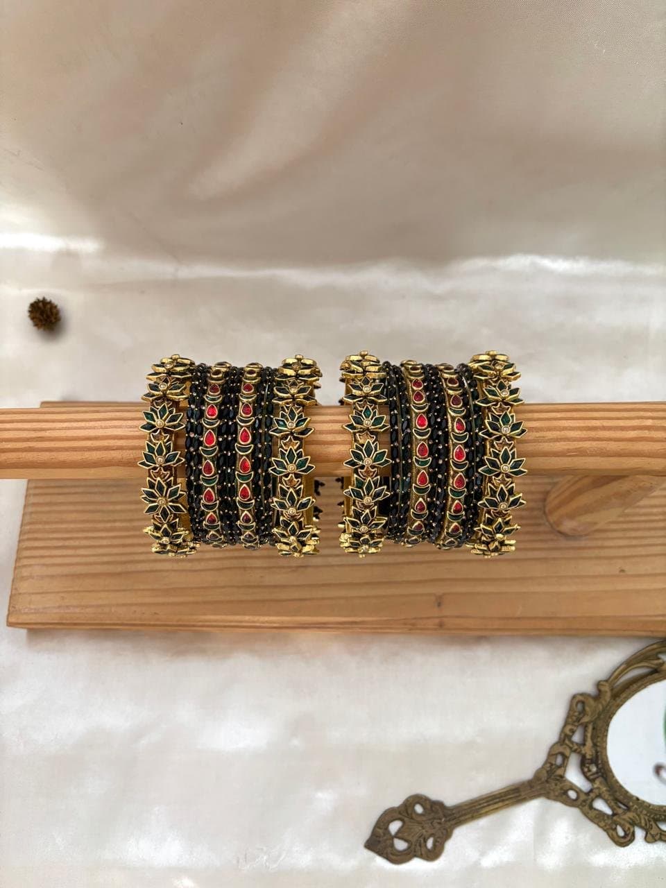 3D Kada Simple Set – Green And Red from Bangle by Choice