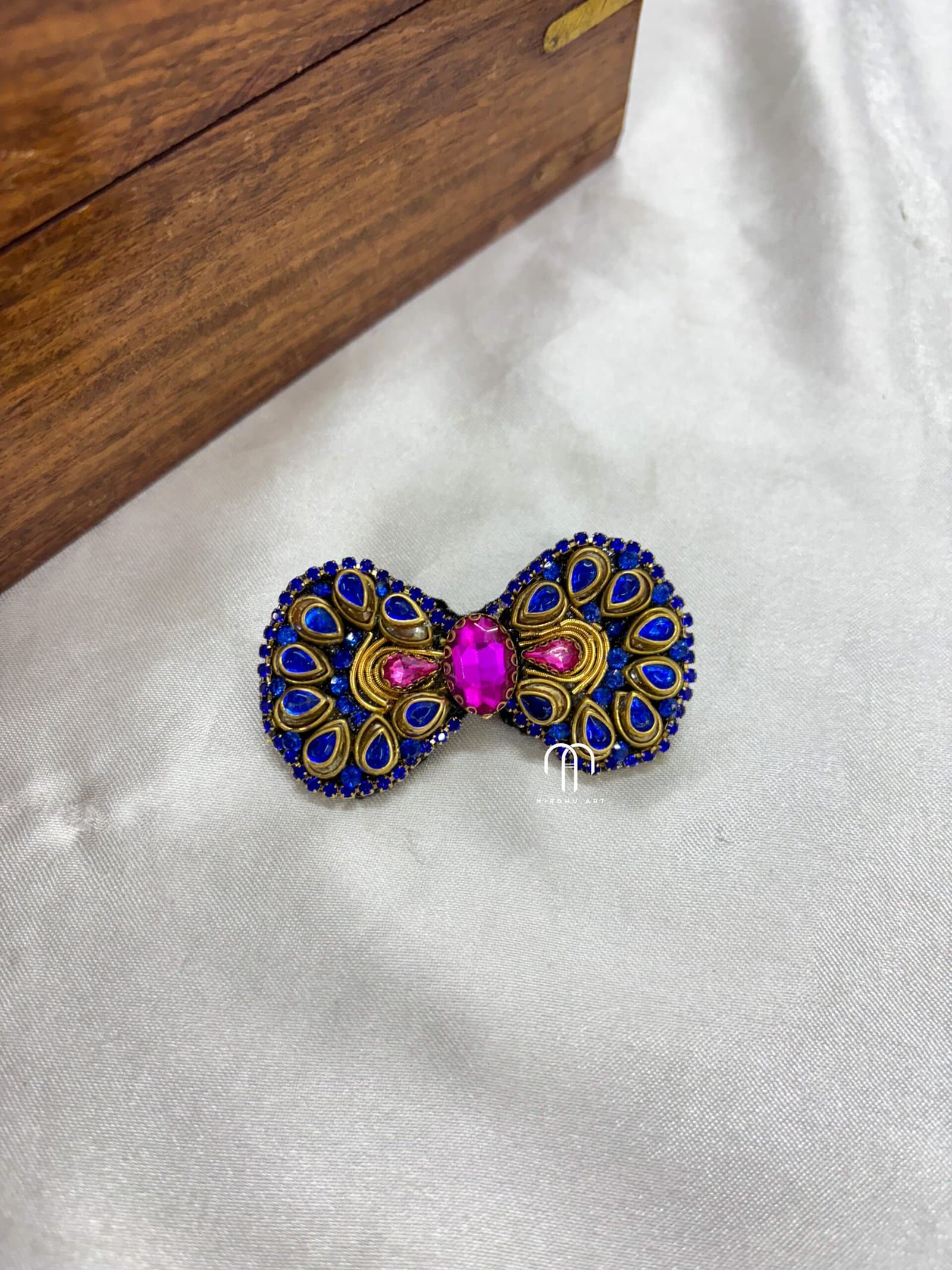 Bow Saree Pins – Royal Blue And Pink