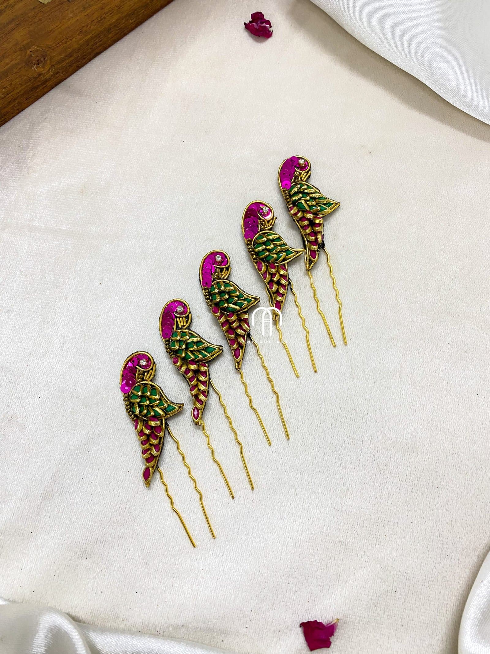 Parrot – U-Pins (Rani Pink And Green ) from Bangle by Choice