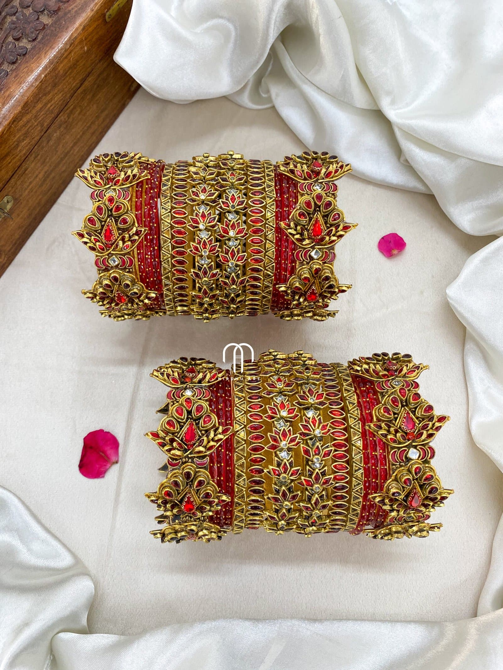 Kundan Bangles – 3D Blossom (White And Red) from Bangle by Choice