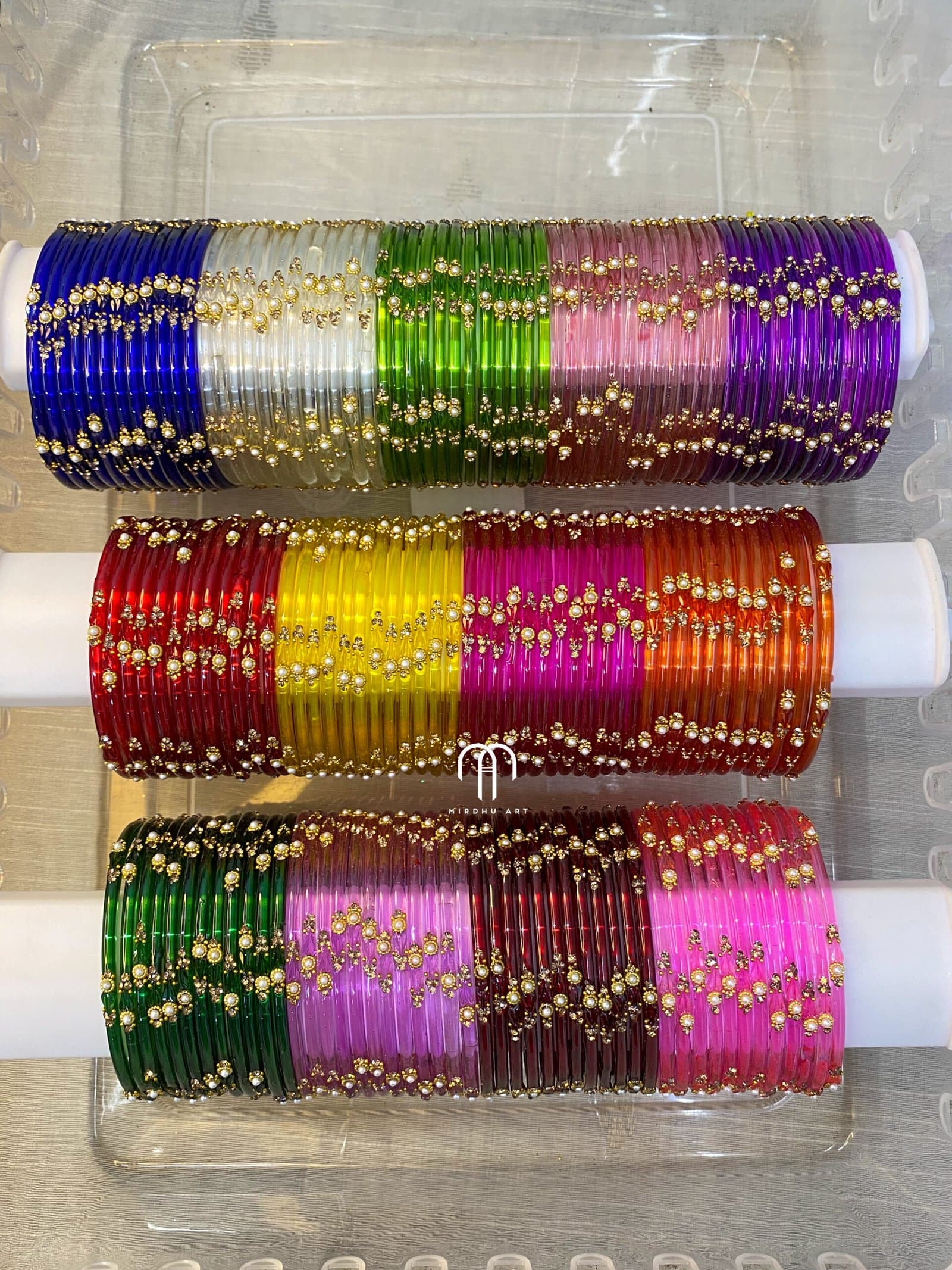 Glass Bangles – Pearl Heart