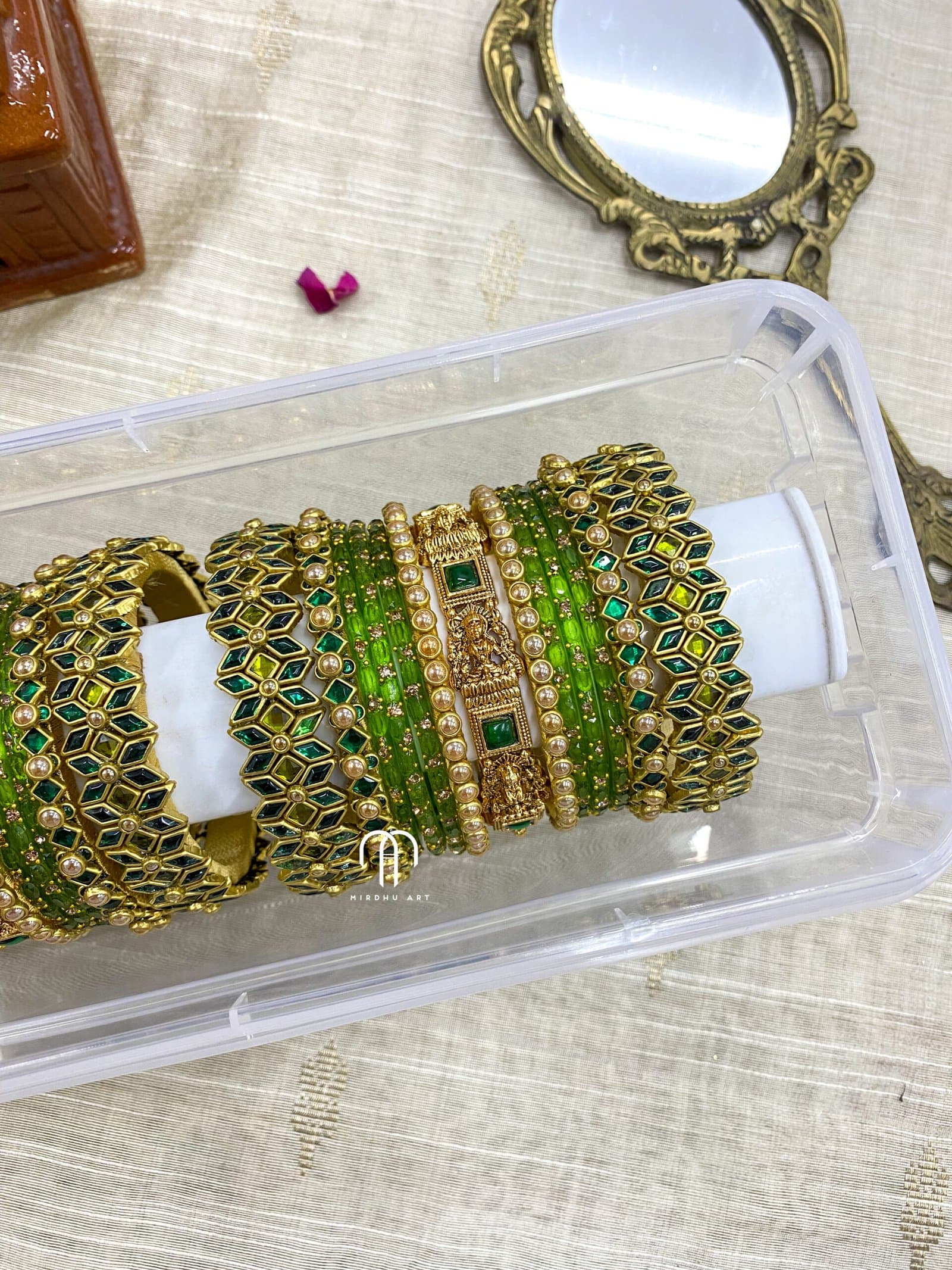 2D Kada And Lakshmi Bangles -(Green And Parrot Green) detail view 2