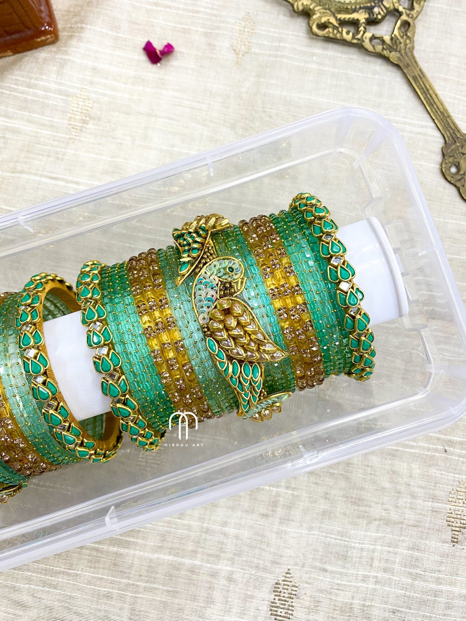 Kundan Bangles – Lotus & Parrot (Turquoise Green And Golden) detail view 2