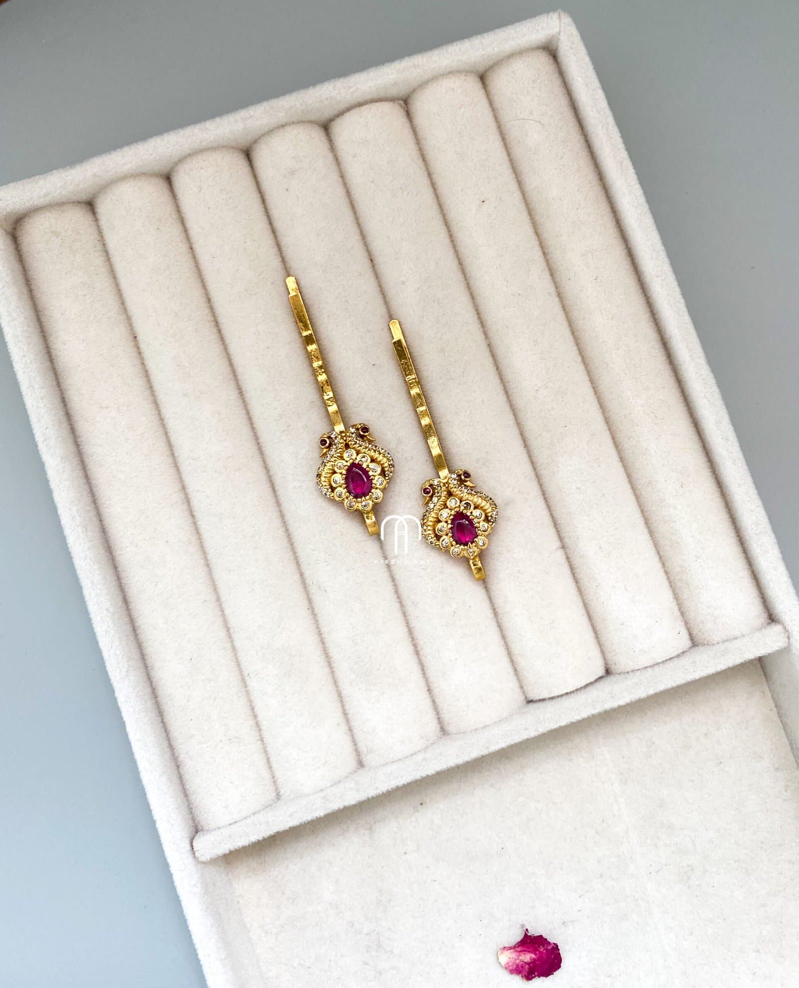 Two side Peacock (Pink) – Designer Hair pins