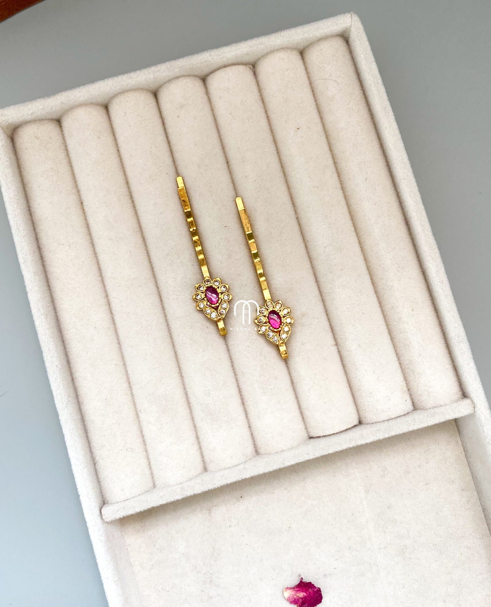 Blossom (pink) – Designer Hairpins from Bangle by Choice