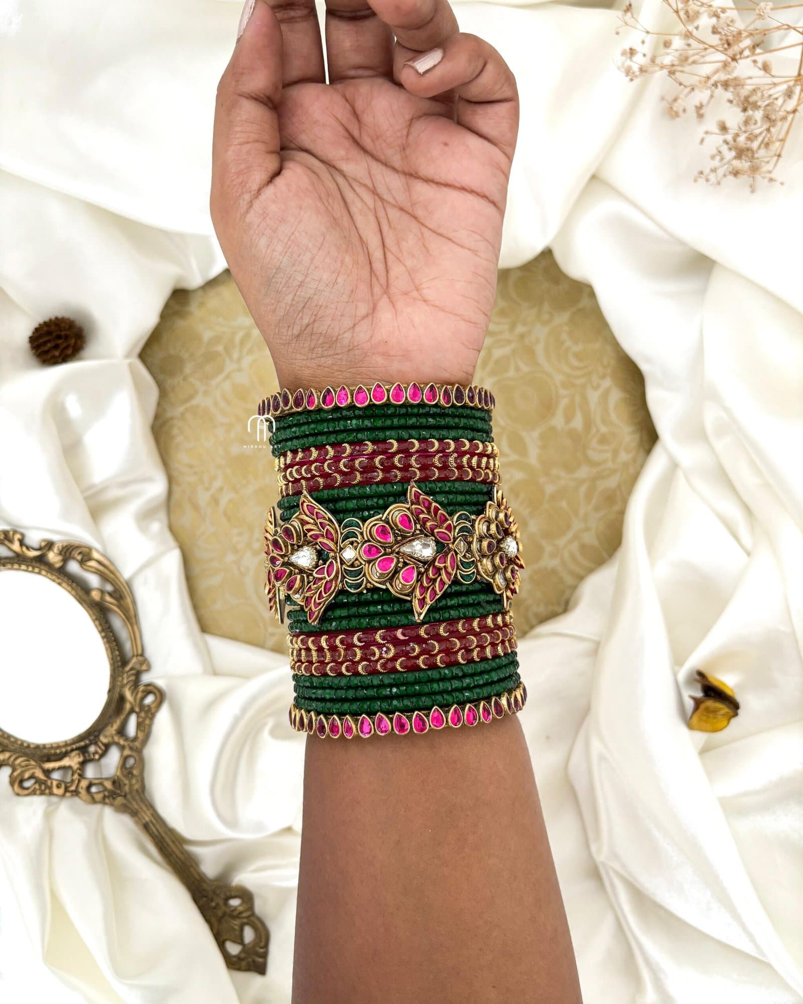 Kundan Bangles – Statement Blossom (Pink & Green Set) detail view 2