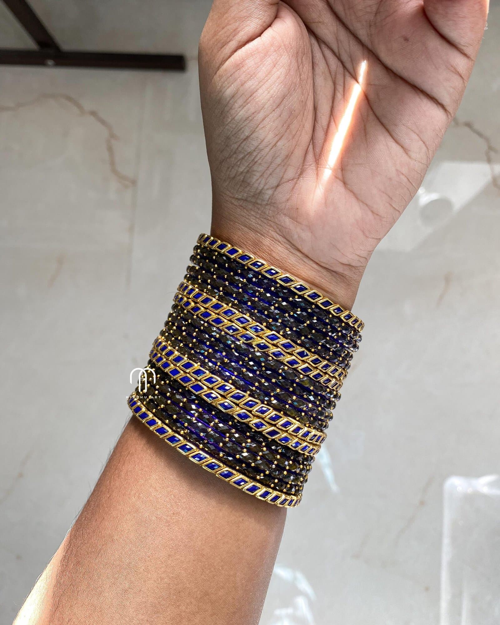 Glass Bangles – Royal Blue (Plain Dots & Kundan Stone) Set detail view 2