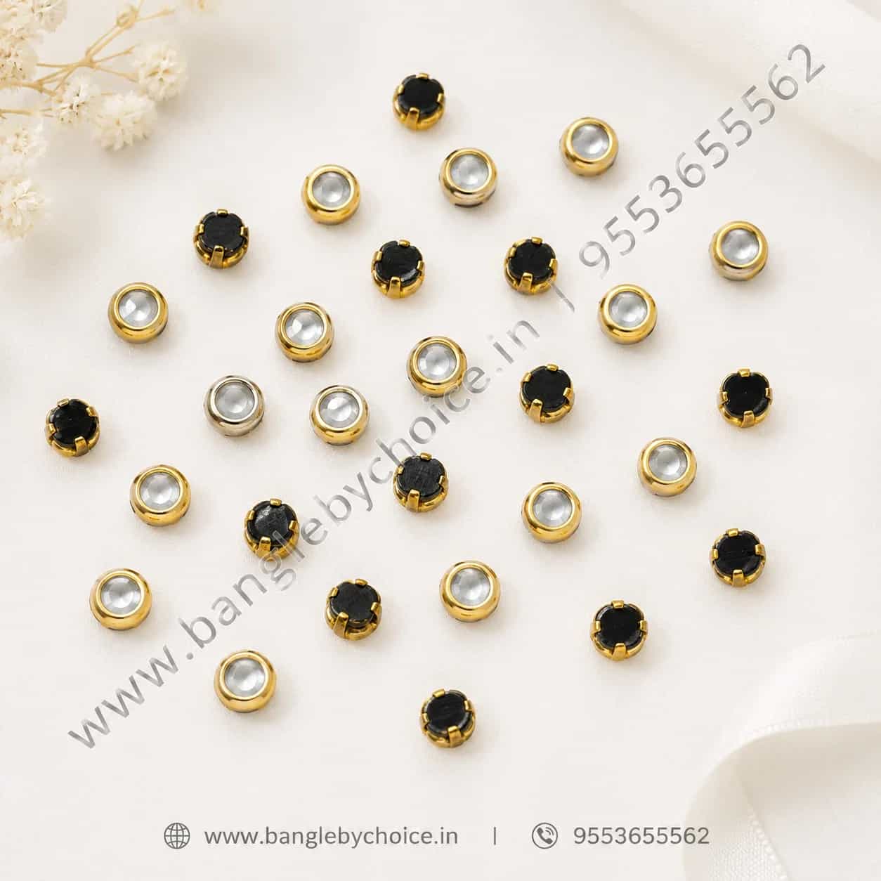 3mm Round Glossy White Kundans detail view 2