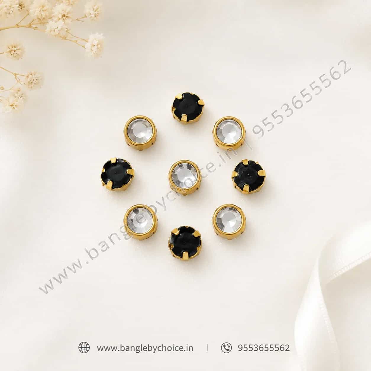 3mm Round Glossy White Kundans detail view 4