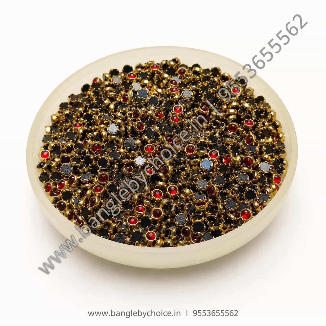 3mm Round Red Glass Kundans detail view 2