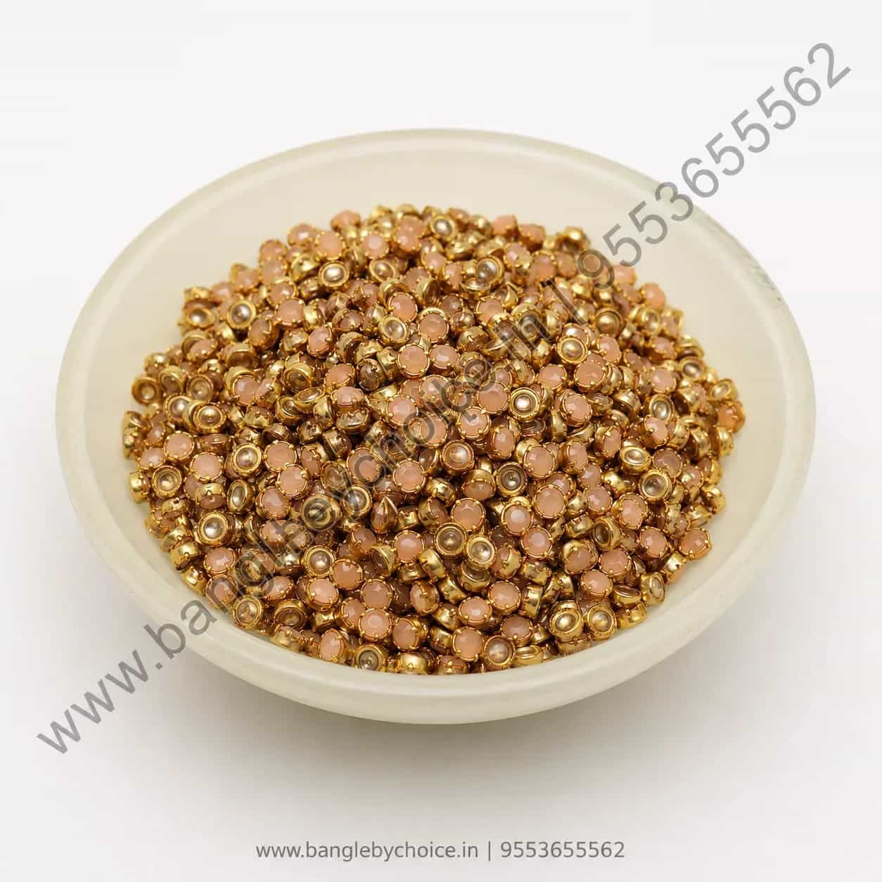 3mm Round Ceramic Gold Kundans detail view 2