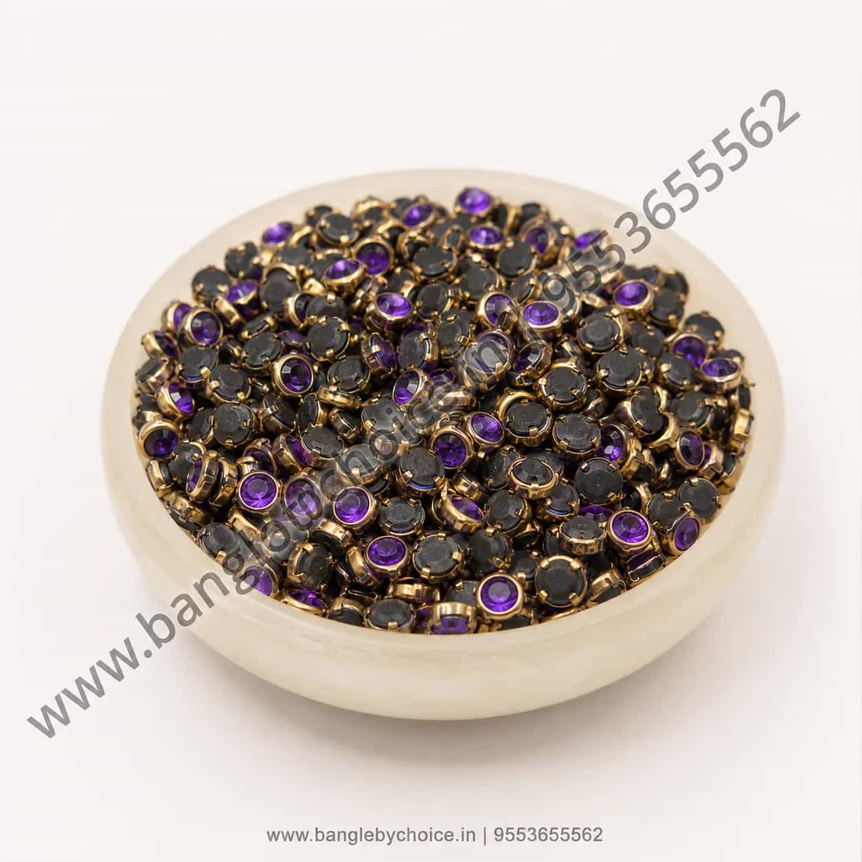4mm Round Purple Glass Kundans detail view 2