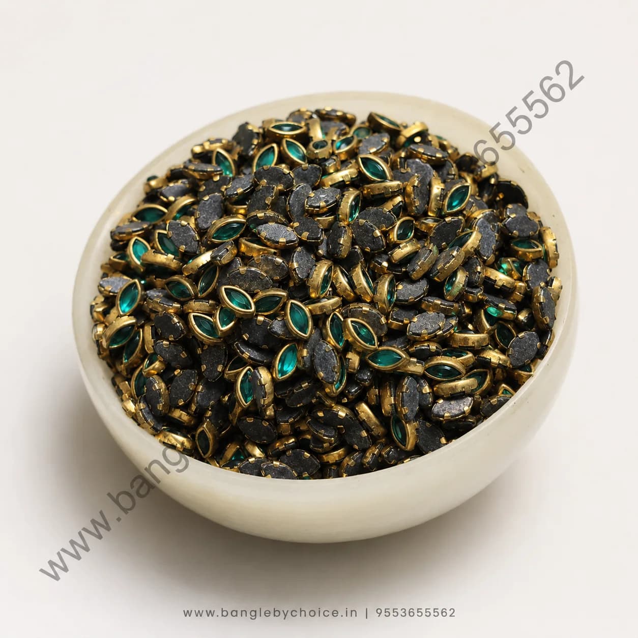 6K Eye Shape Rama Green Glossy Kundans for bangle making, jewellery making, blouse work and DIY craft projects