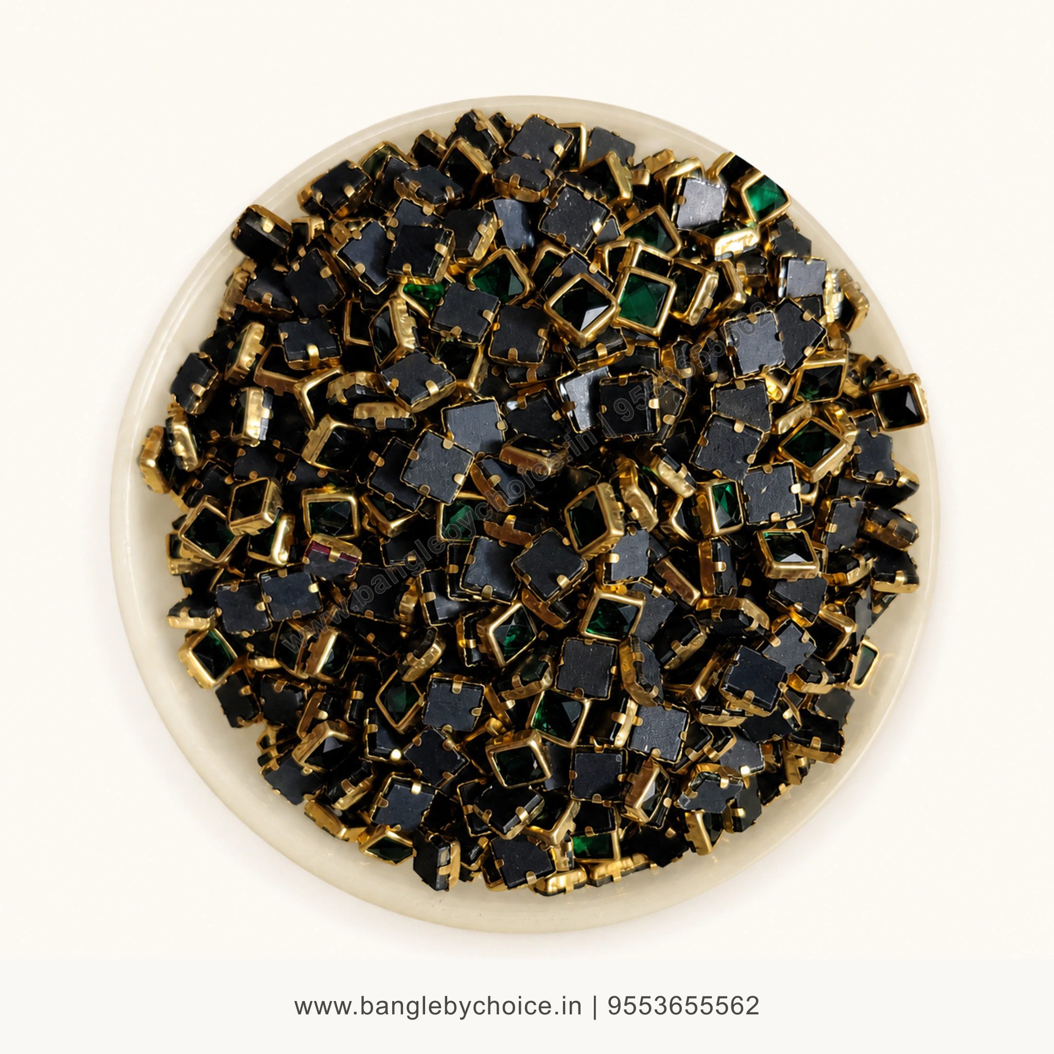 4x4 Square Dark Green Glossy Kundans premium top-view product image with antique-gold setting