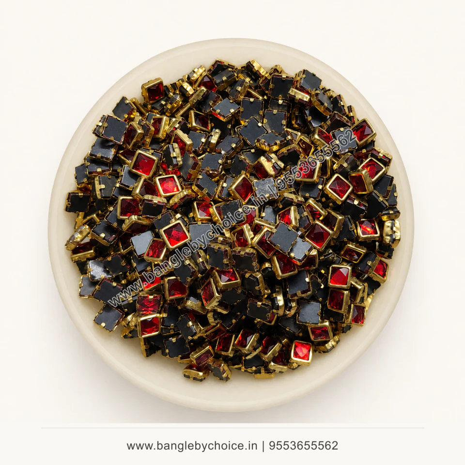 4x4 Square Red Glossy Kundans premium top-view product image with antique-gold setting