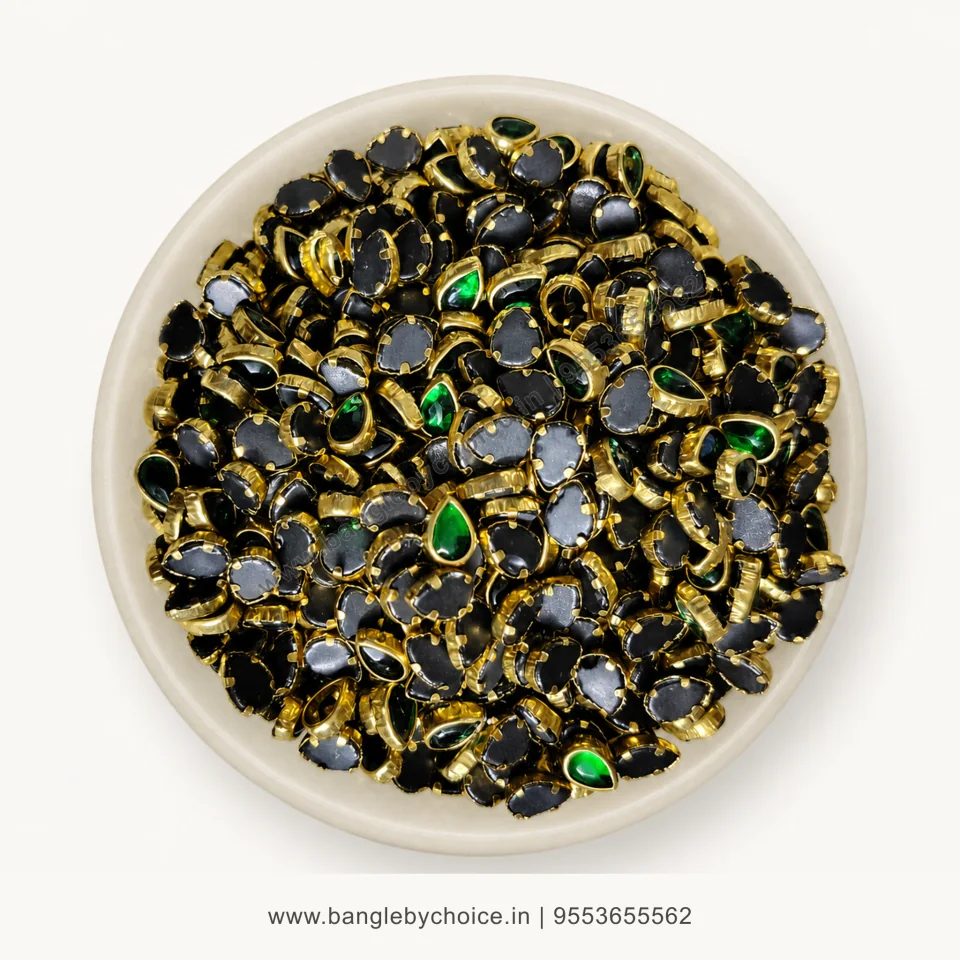 6K Drop Dark Green Glass Kundans premium top-view product image with antique-gold setting