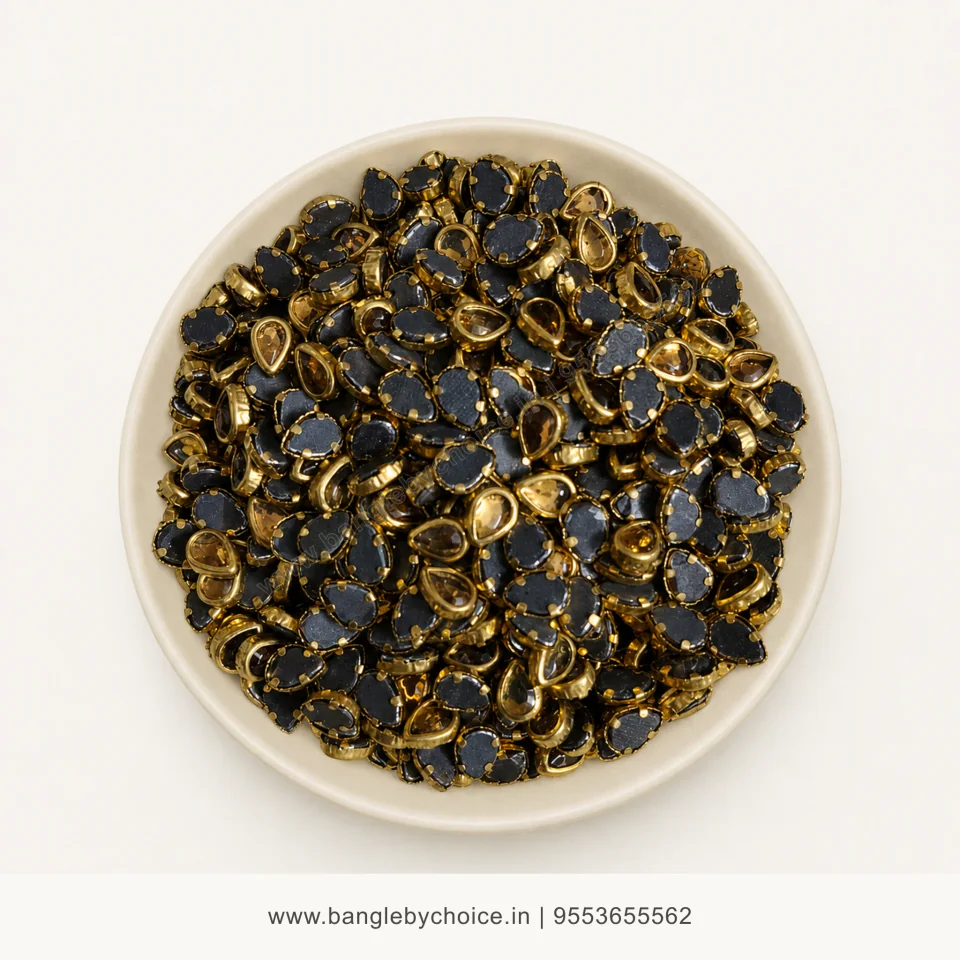 6K Drop Glossy Gold Kundans premium top-view product image with antique-gold setting