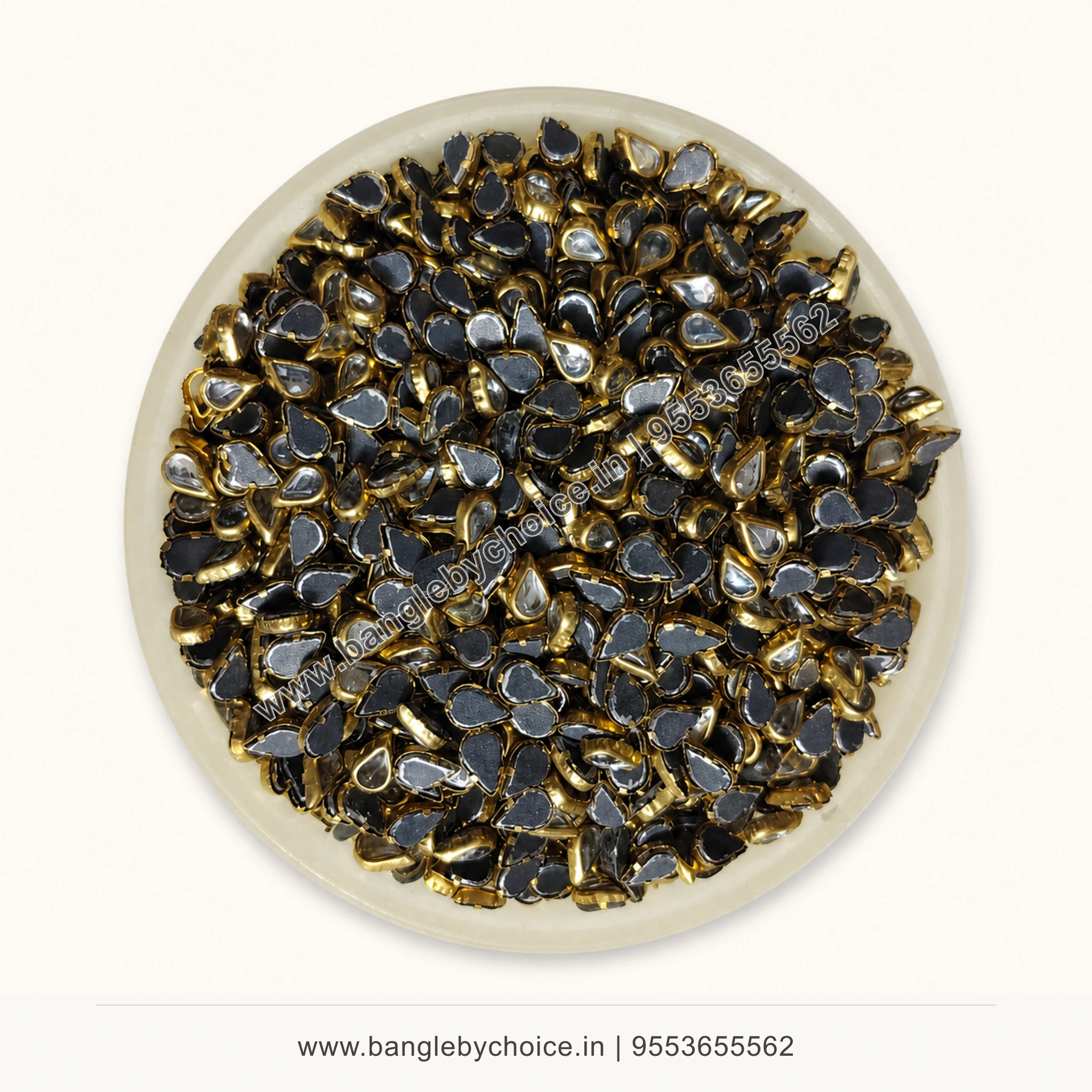 6K Drop Glossy White Kundans premium top-view product image with antique-gold setting