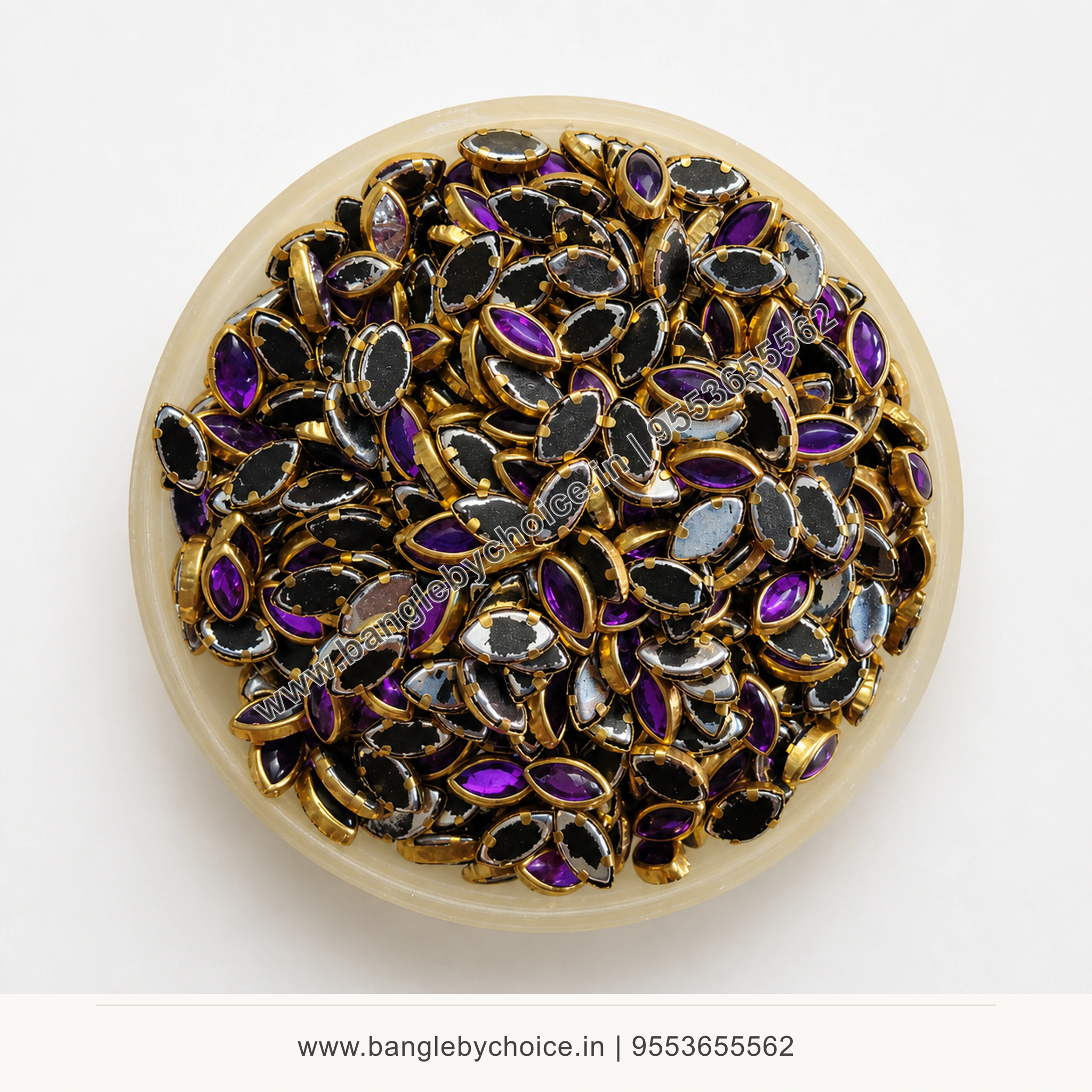 8K Eye Shape Light Purple Glossy Kundans