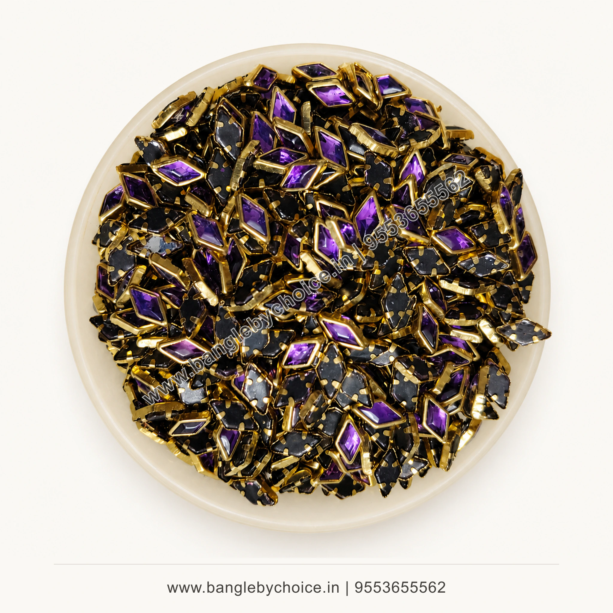 Diamond Purple Glossy Kundans premium top-view product image with antique-gold setting