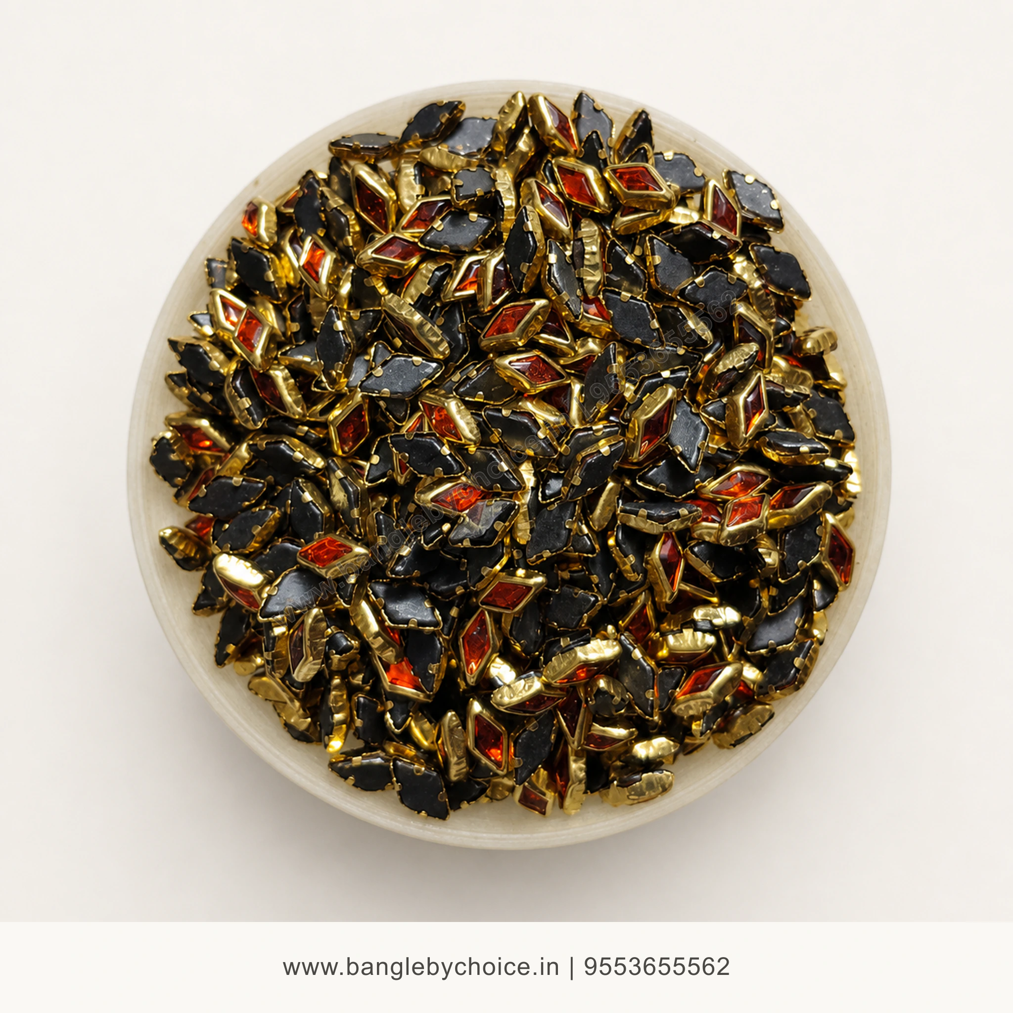 Diamond Red Orange Glossy Kundans premium top-view product image with antique-gold setting