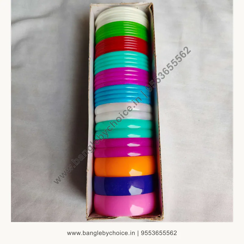 Curve mixed bamgle box-1,2,4and6cuts product image with transparent Bangle By Choice watermark