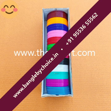 Photo of curve plain bangle boxes 6 cut